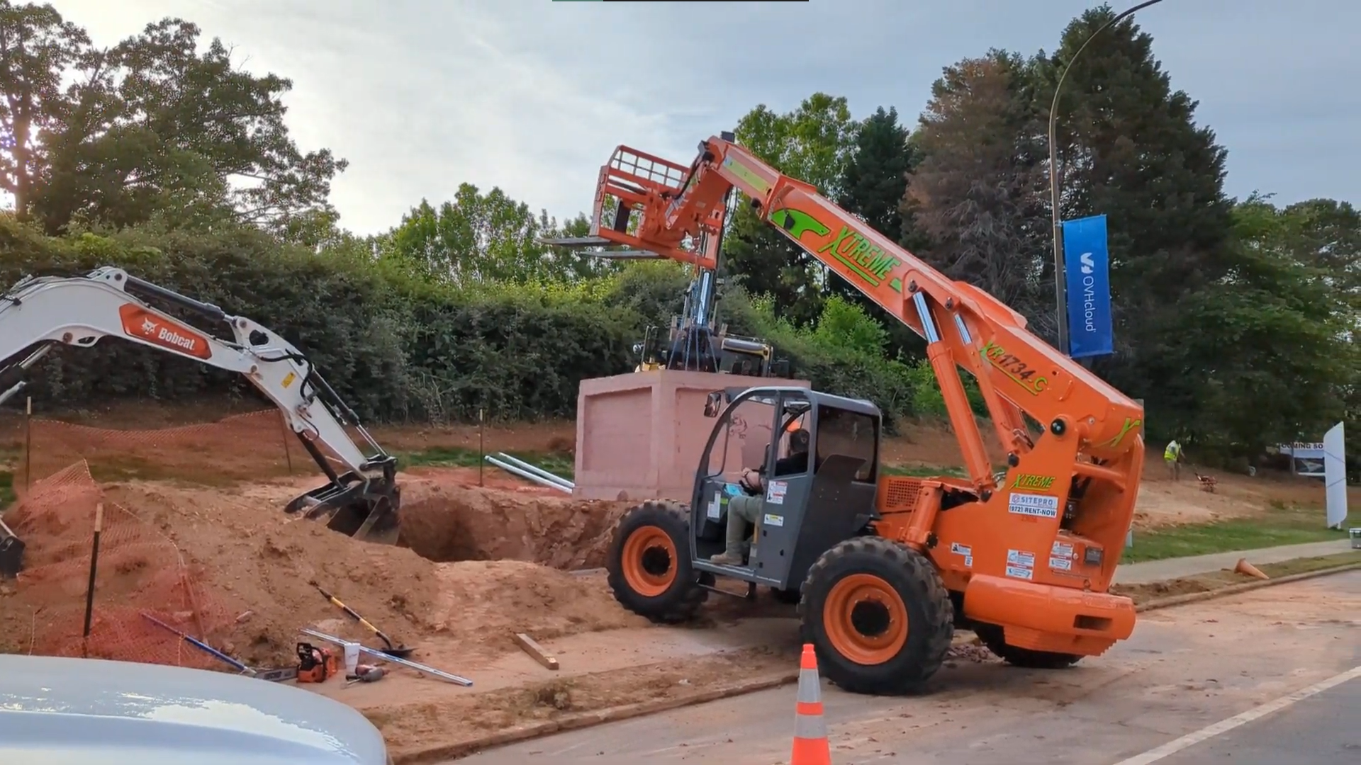 Service vaults being installed.
