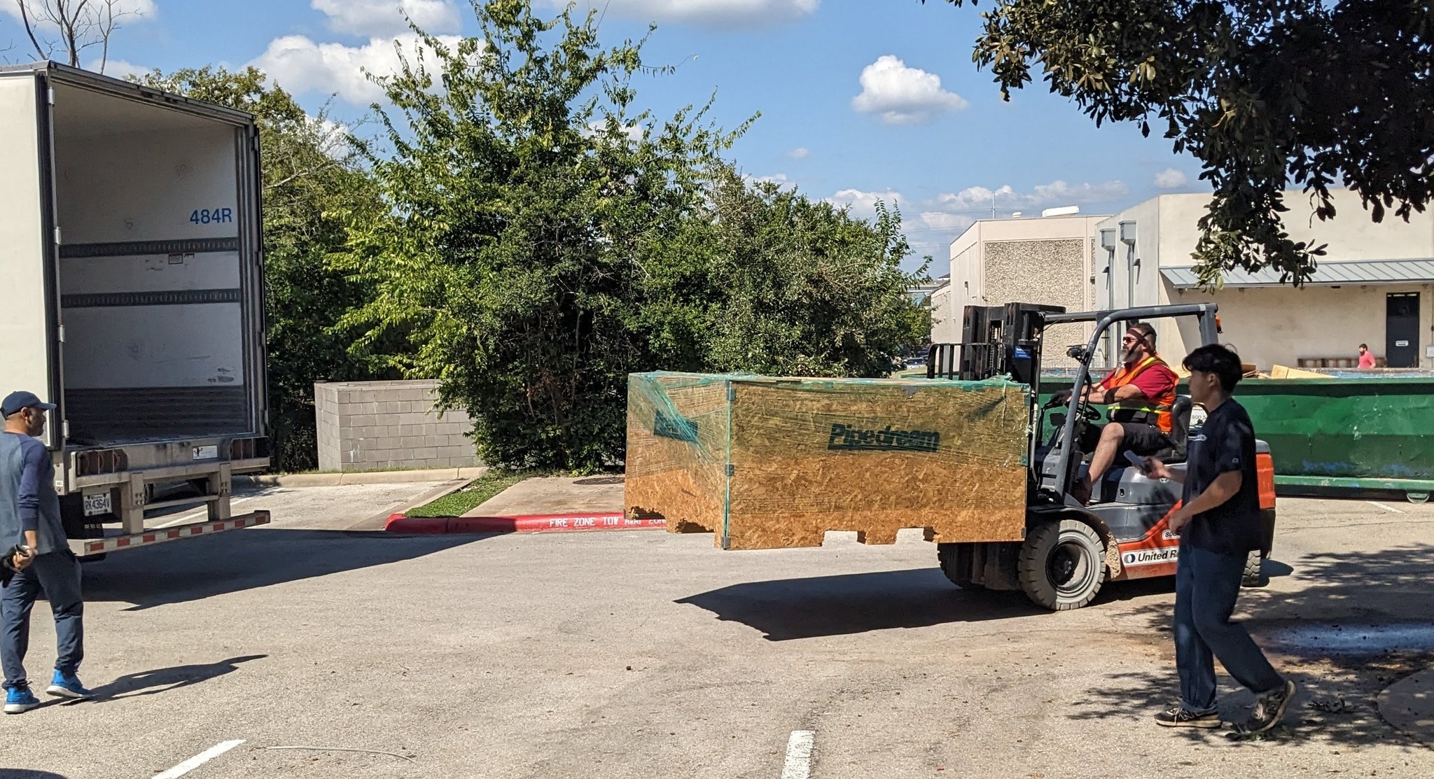 Loader bring shipped off.