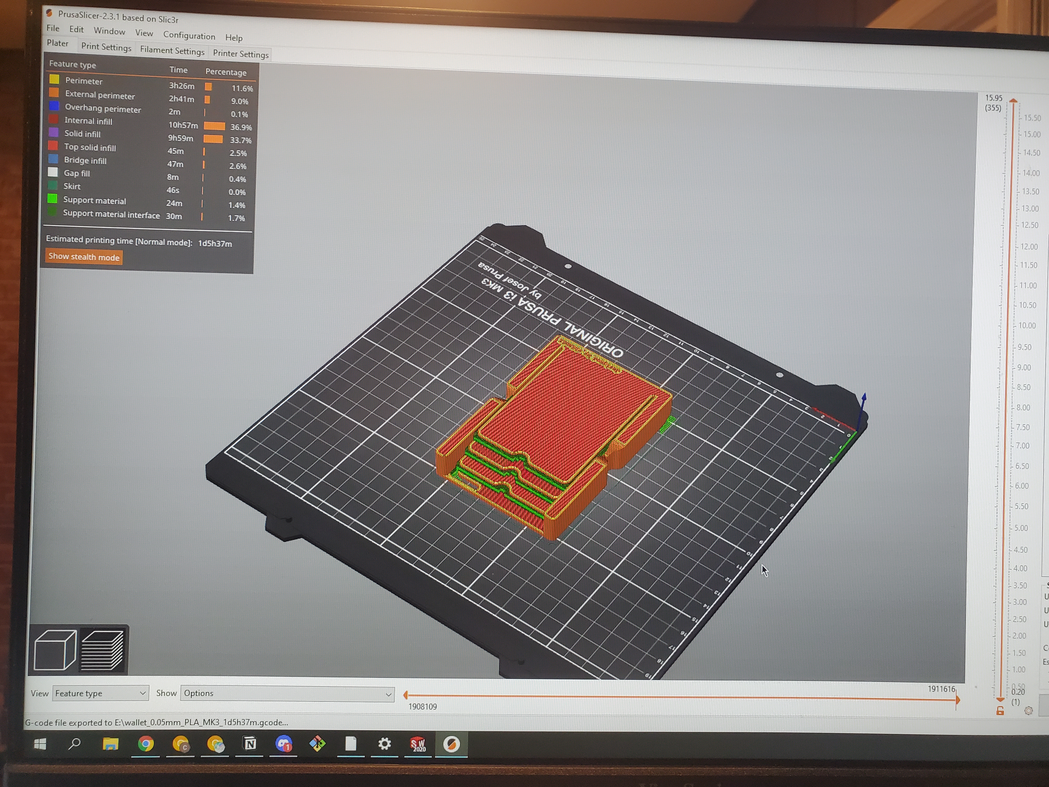 Preparing to print wallet in slicer.